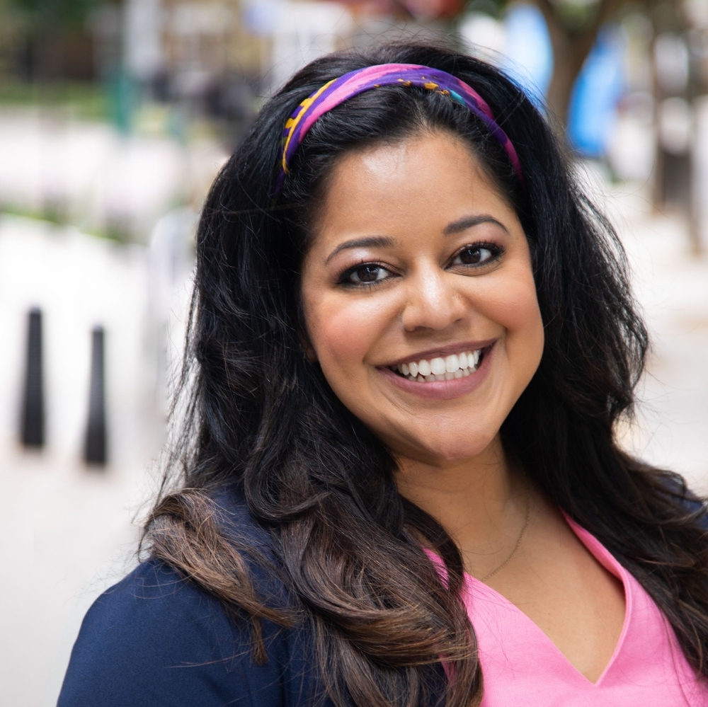Hi! I'm Adriana and I'm from Houston,TX!